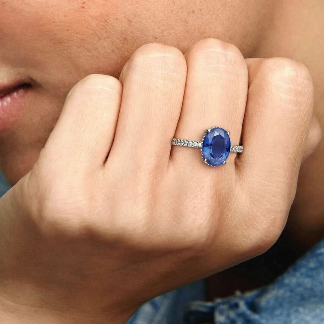 Pandora Bague Halo avec Pierre ovale bleue Timeless | Femme Bague