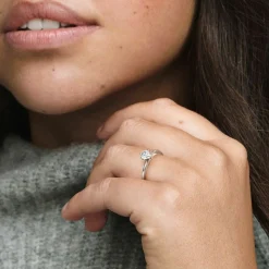 Pandora Bague Moments Solitaire Cœur Incolore | Femme Bague