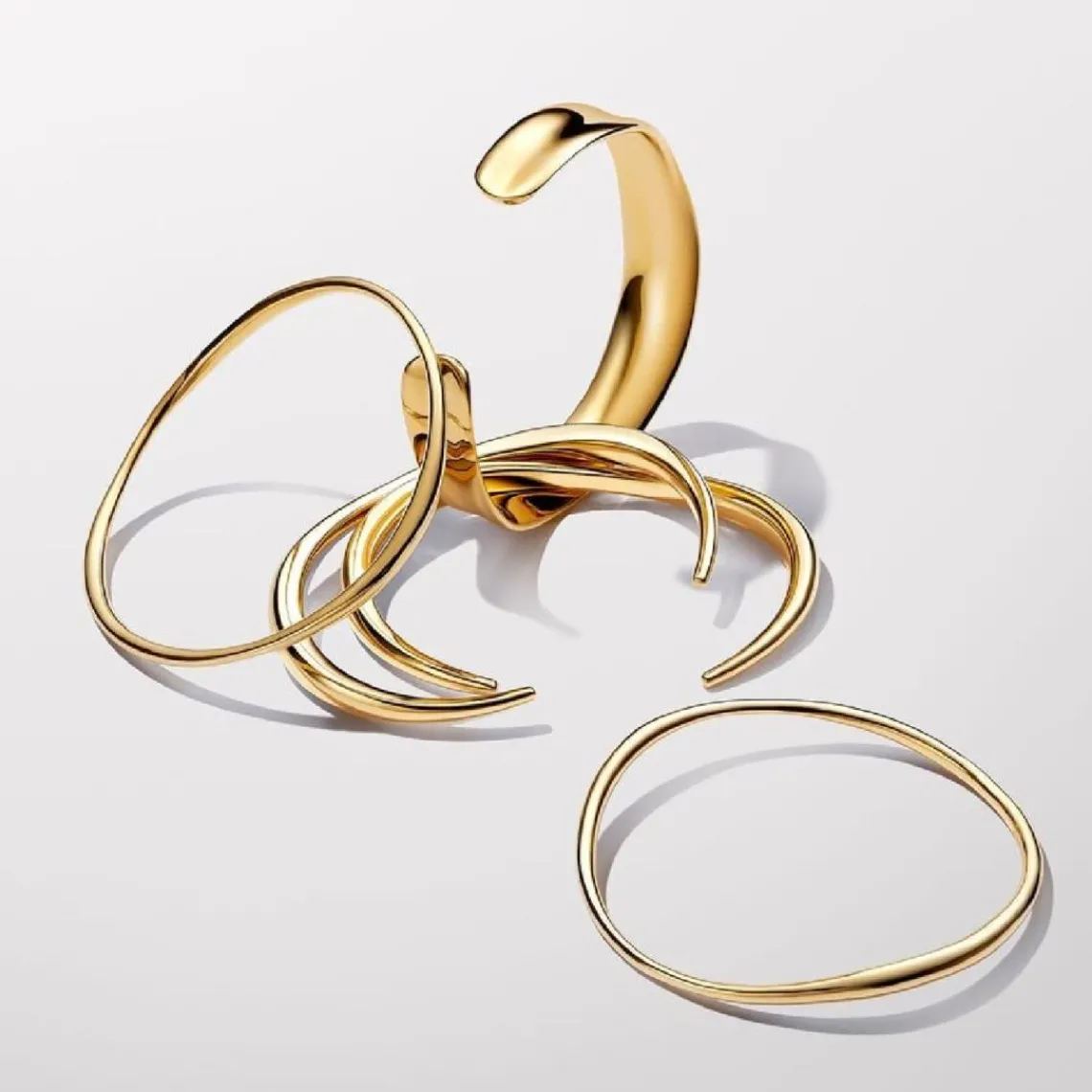Pandora Bracelet ouvert plaqué or 14 carats | Femme Bracelet