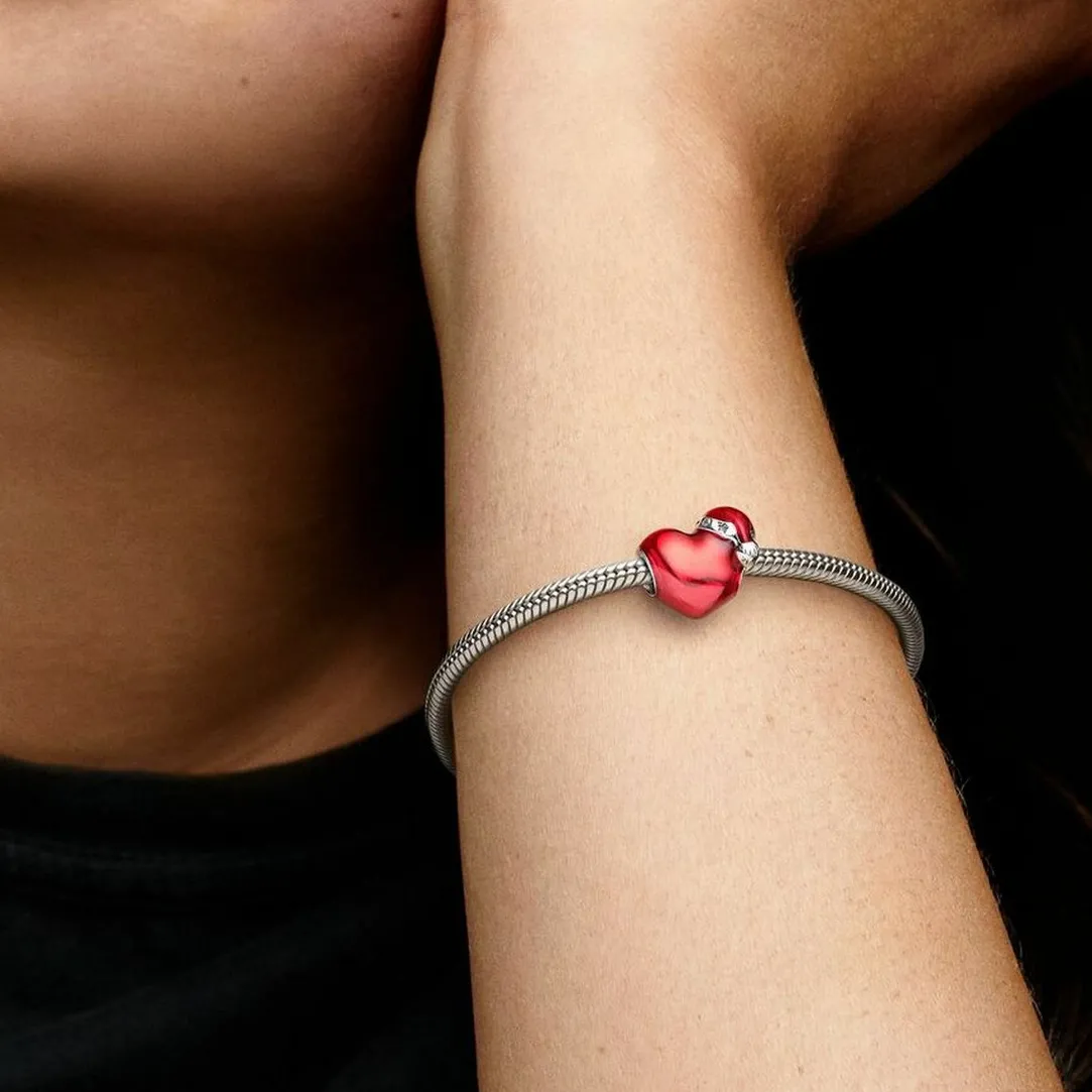 Pandora Charm Cœur de Noël Rouge Métallisé – Moments | Femme Charms