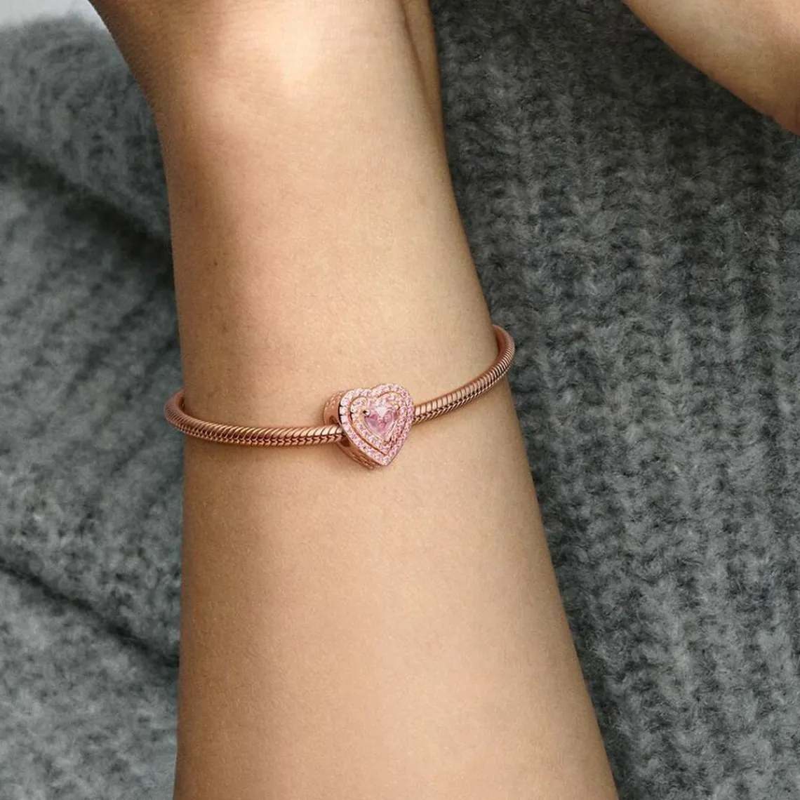 Pandora Charm Cœurs Nivelés Scintillant rose gold Timeless | Femme Charms