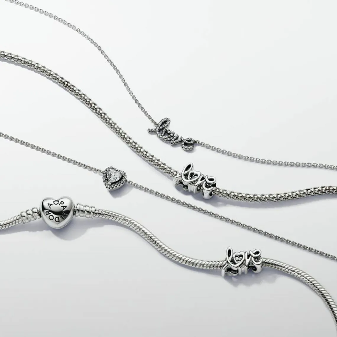 Pandora Charm Love en Lettres Cursives | Femme Charms