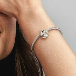 Pandora Charm Disney - Winnie l’Ourson Bourriquet | Femme Charms