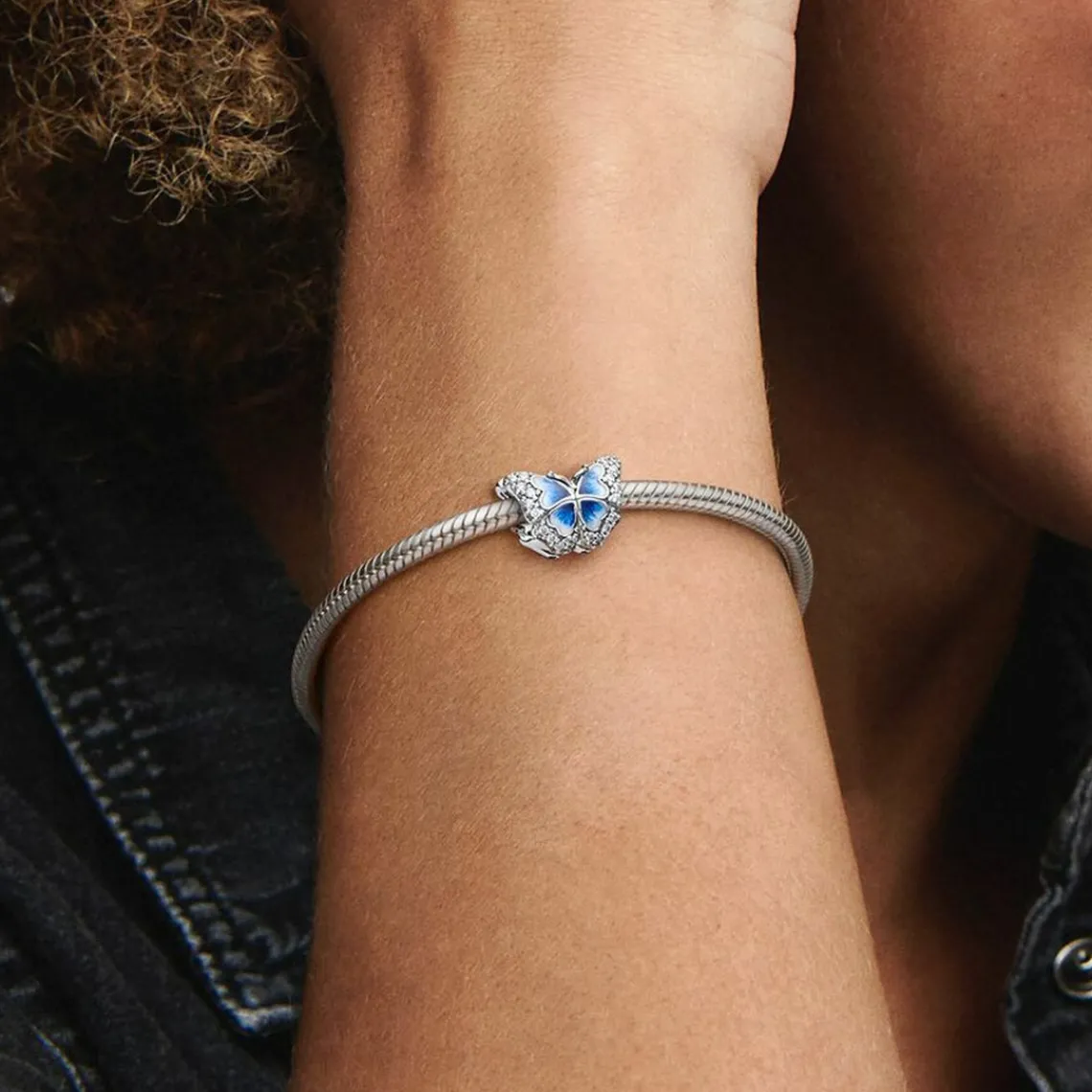 Pandora Charm Moments Papillon bleu scintillant double face | Femme Charms