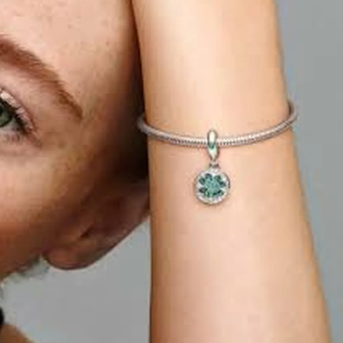 Pandora Charm Pendant Moments Trèfle à Quatre Feuilles Chanceuse | Femme Charms
