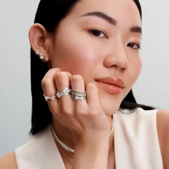 Pandora Clous d’Oreilles Nœud Scintillant Doré | Femme Boucles D'Oreilles