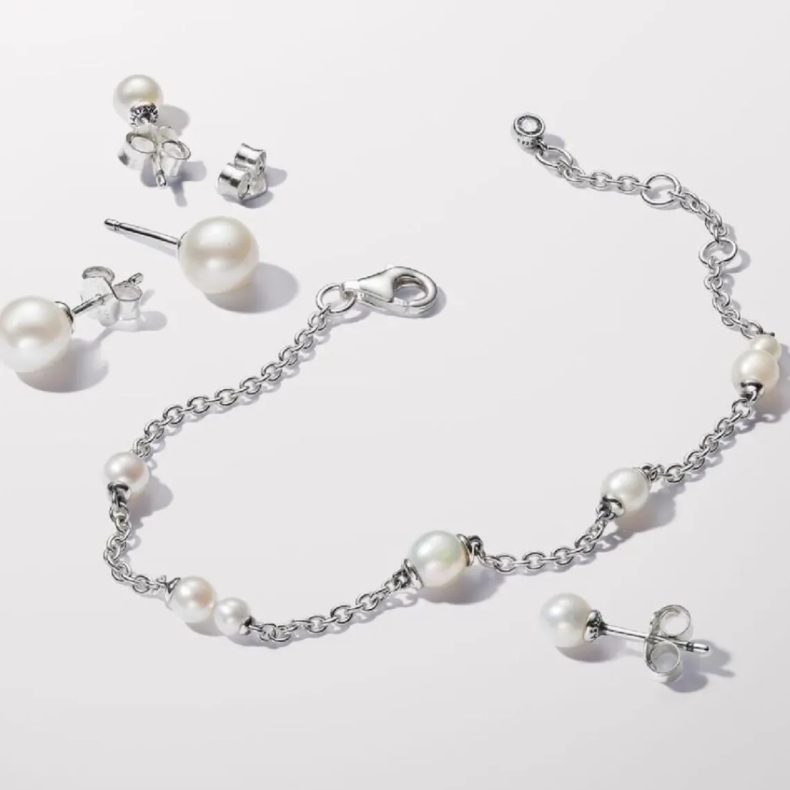 Pandora Clous d’Oreilles Perle de Culture 4,5 mm | Femme Boucles D'Oreilles