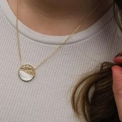 Maison de la Bijouterie Collier femme plaqué or nacre - UW3Y0445 | Femme Collier Et Pendentif