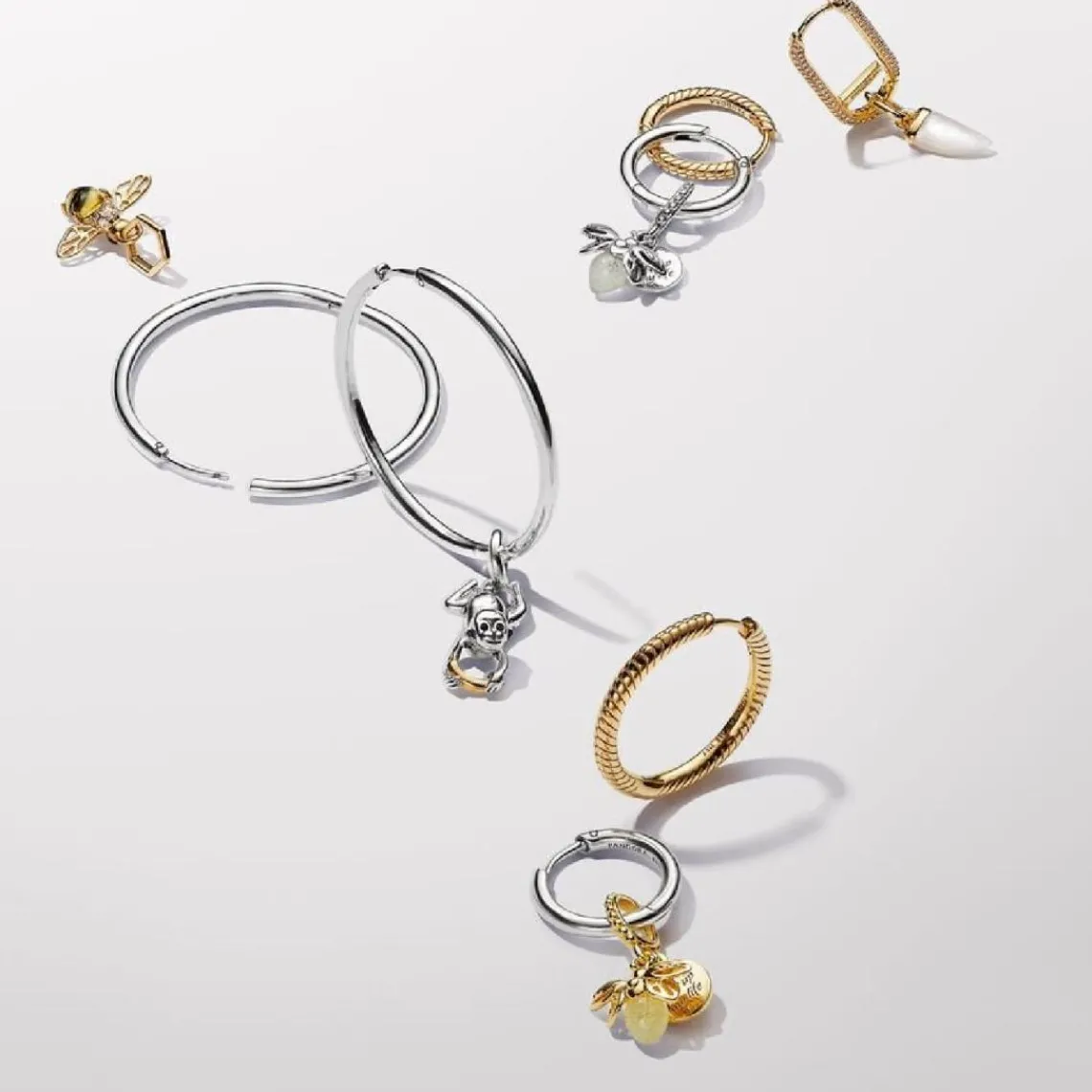 Pandora Créoles à Charms Moments 18 mm | Femme Boucles D'Oreilles