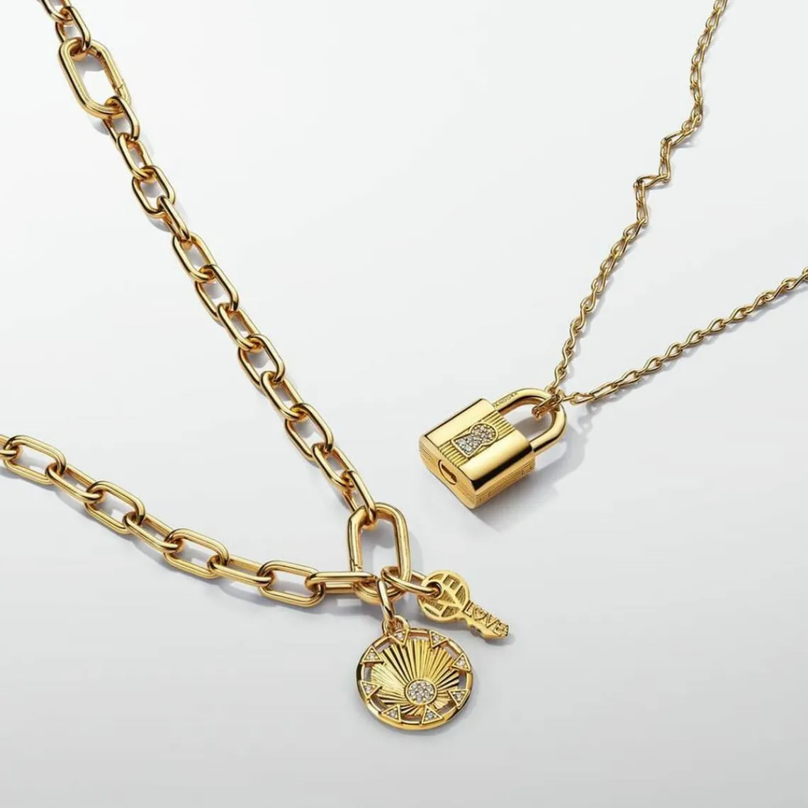 Pandora Médaillon Pouvoir de la Lumière du Soleil ME | Femme Charms