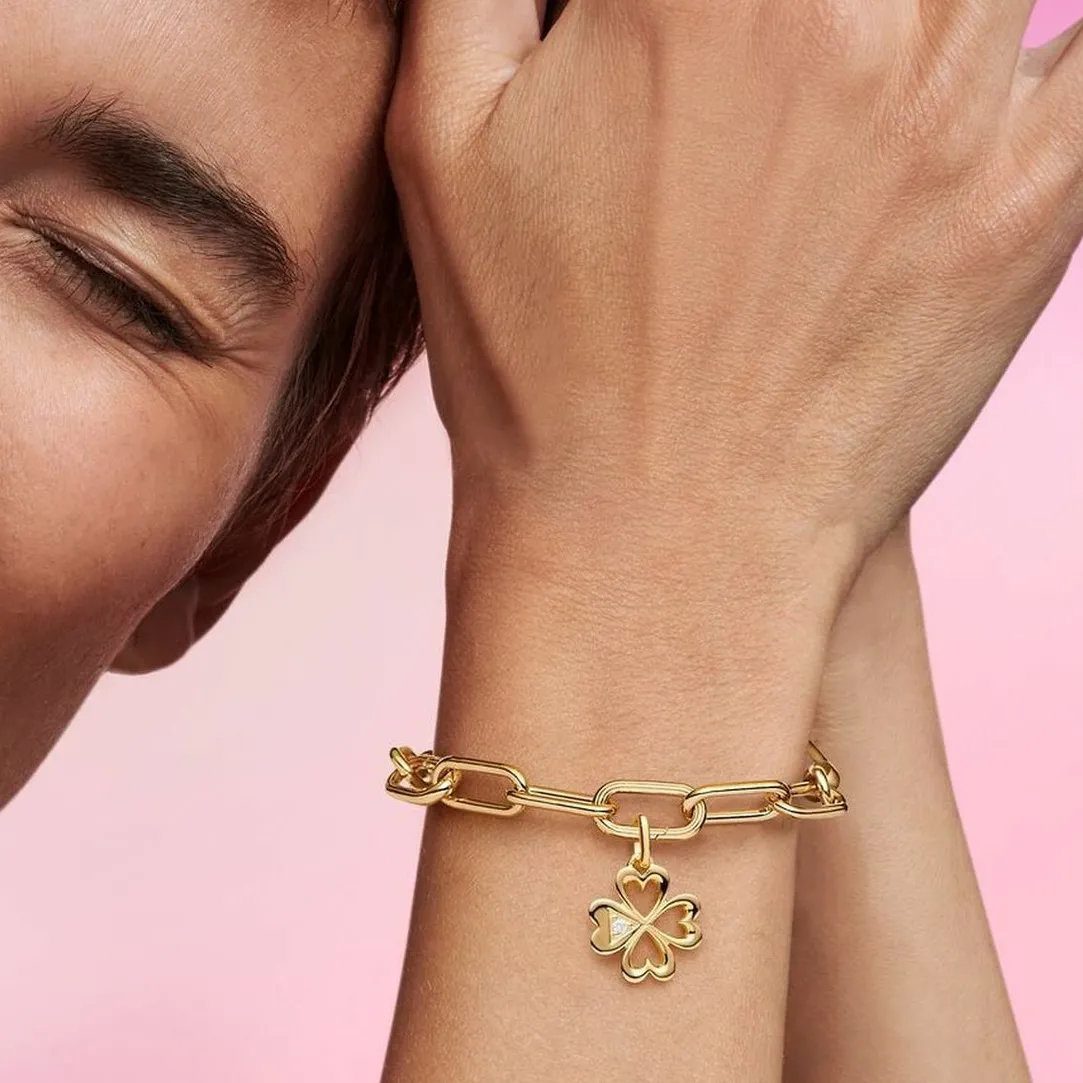Pandora Médaillon Trèfle à Quatre FeuillesCordiformes ME | Femme Charms