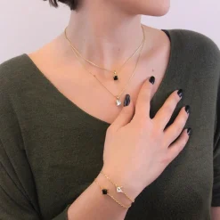 MYC-Paris Pendentif Simple Square Or et Noir | Femme Collier Et Pendentif